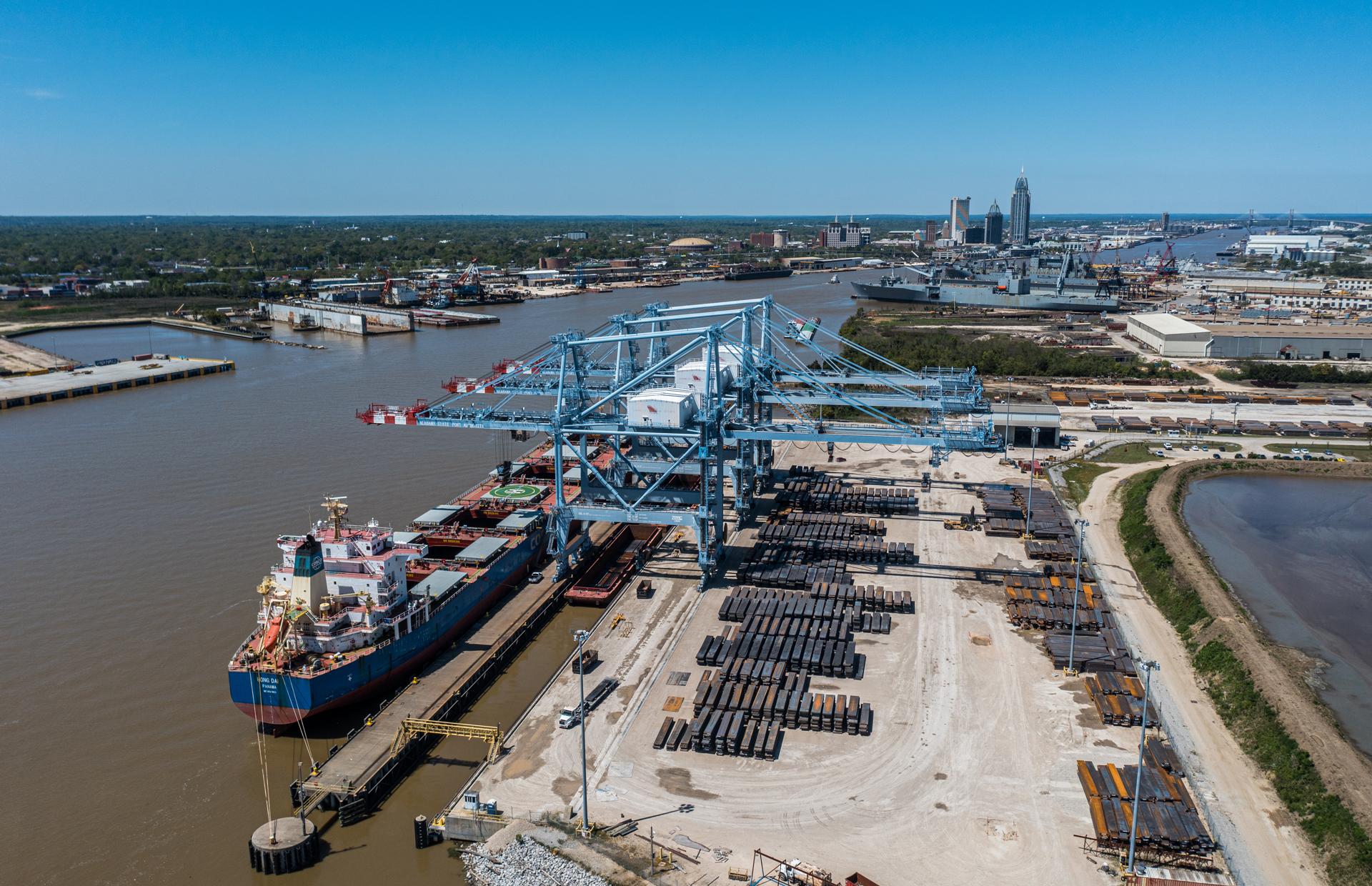 Alabama State Docks, AL commercial roof support