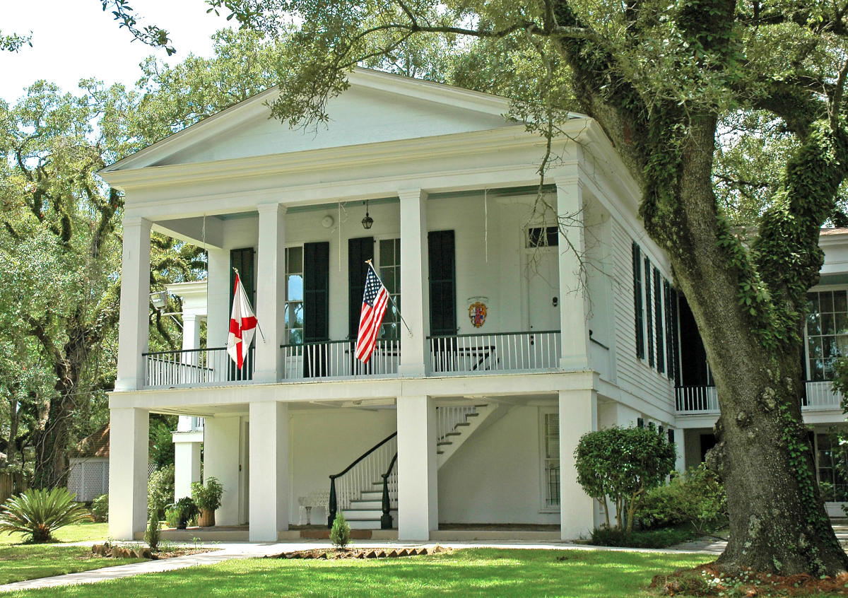 Oakleigh Garden District, AL commercial roof support