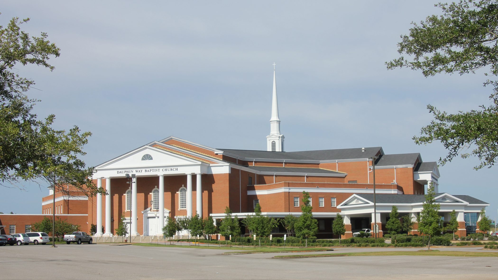 Old Dauphin Way, AL commercial roof support