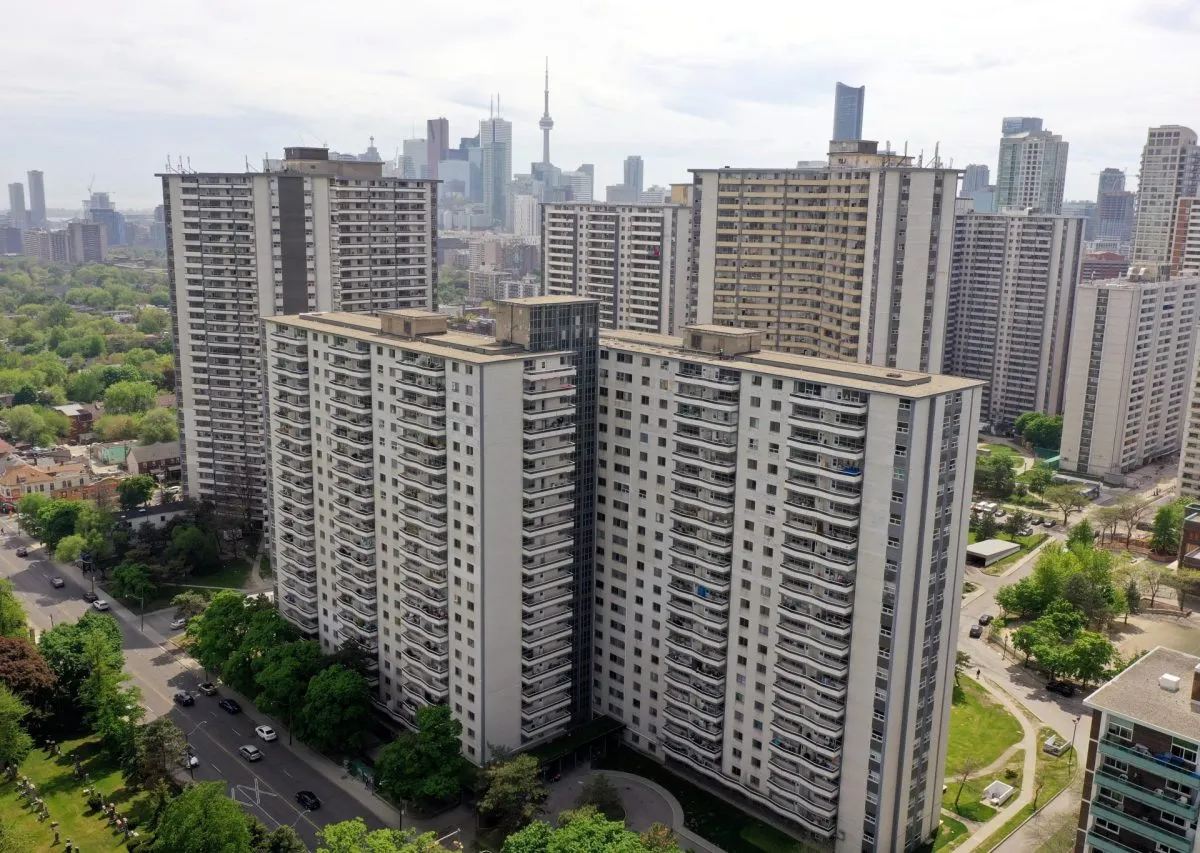 Multifamily and Apartment Complex Roofing commercial roof support